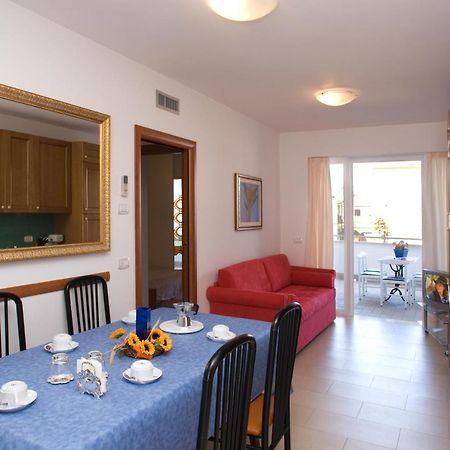 Villa Boer Bibione Exteriör bild